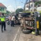 Foto : penampakan Truk Ekspedisi Terguling di Ungaran Akibat Kurang Konsentrasi Dok/Andik Kusuma 23/07/2025
