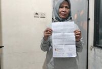 Foto ketika menunjukan bukti damai namun terpaksa karena tekanan