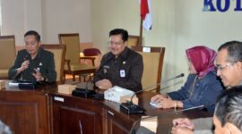 Foto :Wali Kota Salatiga, dr. Robby Hernawan, Sp. OG., dan dihadiri oleh jajaran pejabat penting lintas sektor. Mulai dari Sekretaris Daerah, para Asisten Pemerintahan, Ekonomi, hingga Kepala Perangkat Daerah