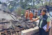 Penampakan Rumah yang ludes terbakar 