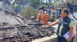 Penampakan Rumah yang ludes terbakar 