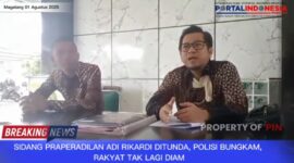 Foto kuasa hukum ketika diwawancarai oleh awak media
