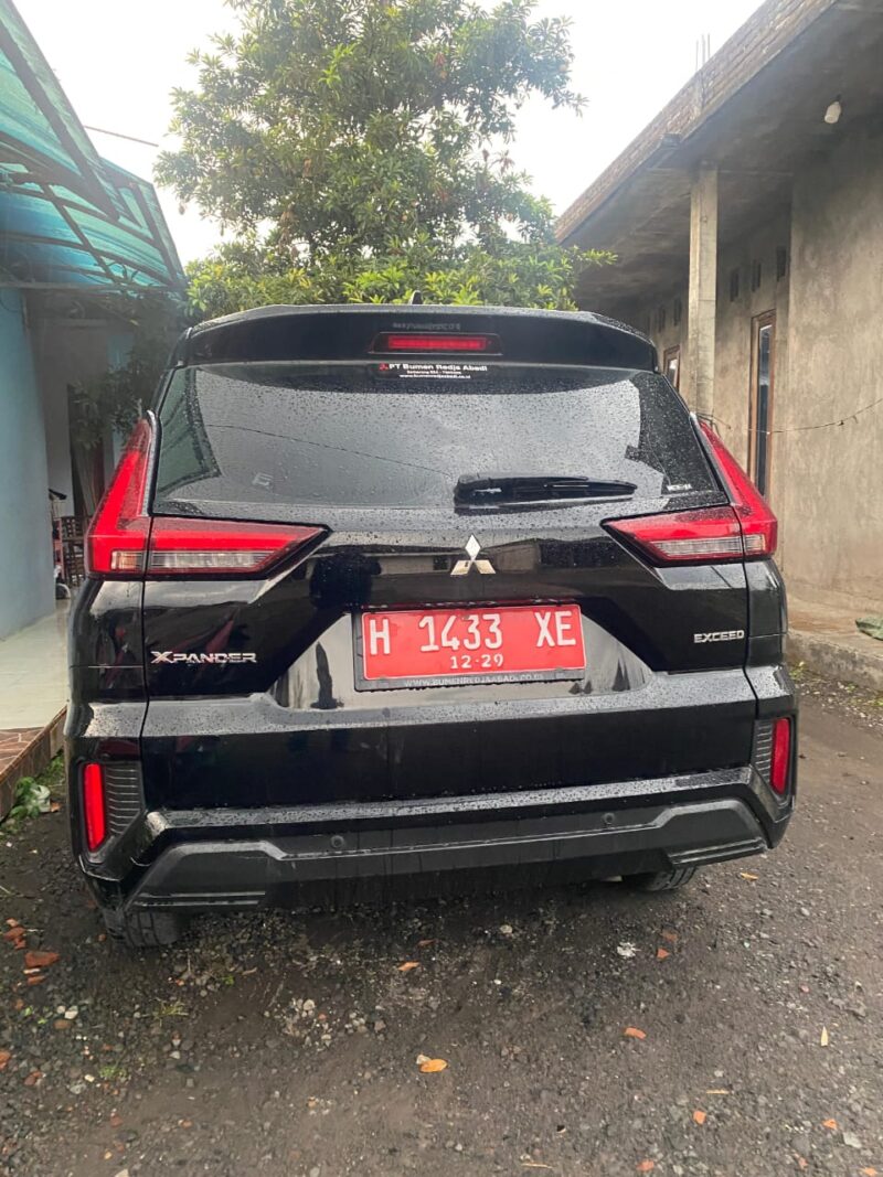 Foto mobil yang sempat viral di tempat karaoke. Di temukan Dirumah kepala desa geneng Mijen demak