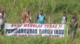 Salah satu Aksi penolakan warga