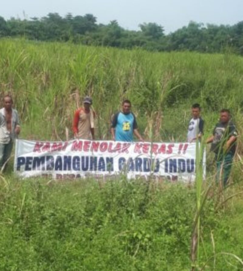 Salah satu Aksi penolakan warga