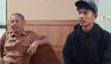 Foto : Nail Ardiansyah Ketika meluapkan kekecewaannya karena tak di trima kerja 