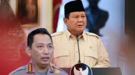 Foto : persiden Prabowo Subianto serta kapolri Listyo Sigit Prabowo kepala kepolisian RI yang dikabarkan akan di copot di ganti dengan kapolri baru