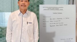 Advokat John L Situmorang SH.MH., yang merasa jangal dalam laporan ke Polda Jateng yang terkesan lamban