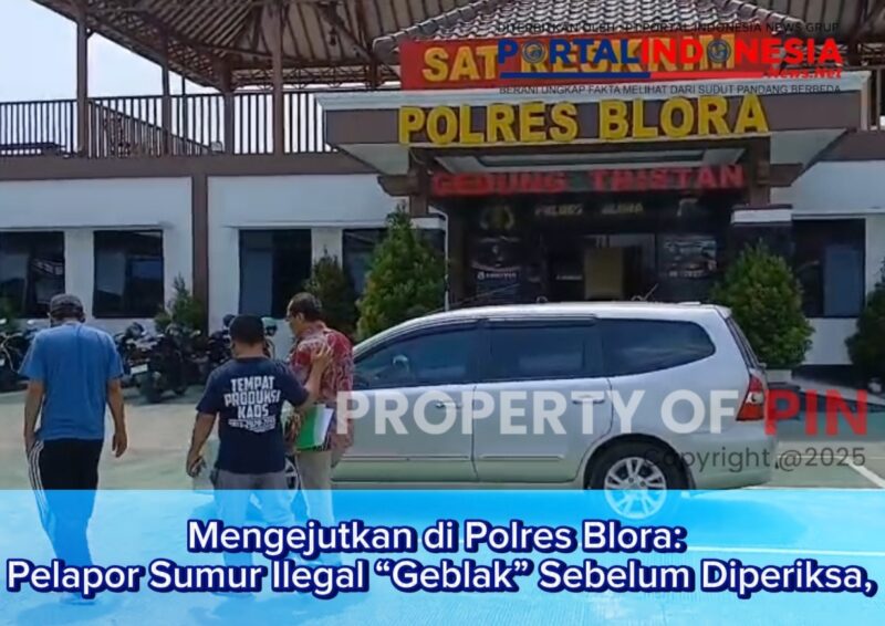 Foto : Sukrin, warga pelapor yang menjadi saksi kunci, ketika menuju masuk ke kantor unit 3 tipiter polres blora