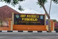 Foto : SMP Negeri 3 Porworejo yang tercoreng oleh ulah seorang pendidik. guru Zuletri,