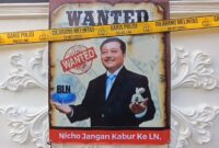 Foto: rumah milik pimpinan Koperasi BLN, Nicholas Nyoto Prasetyo, yang berlokasi di Jalan Merdeka Selatan Nomor 54, Kecamatan Sidorejo, Kota Salatiga.yang Disegel Para Korban dan polres Salatiga 