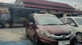 Foto :Misteri Satu Kendaraan di Halaman Polres Picu Pertanyaan Publik