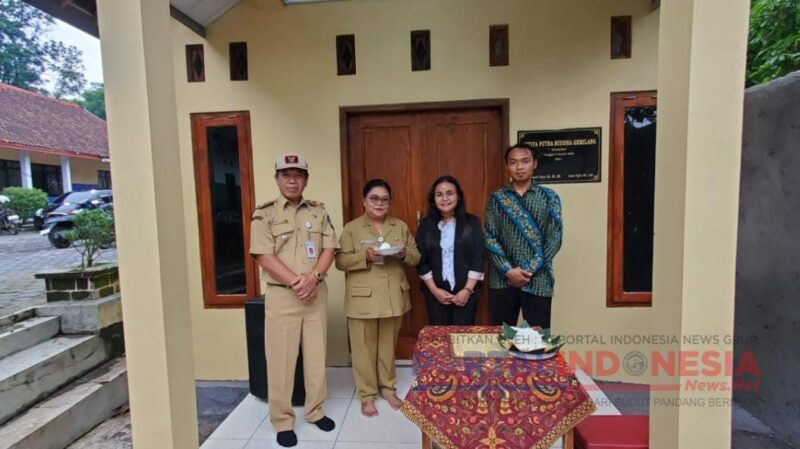 Foto :Bersama Dalam Rangka Searah Trima kunci wihaya