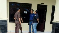 Foto : Ketika Tim Hukum Menyambangi korban Disela persidangan Di pengadilan Negri kebumen 20/01/2026