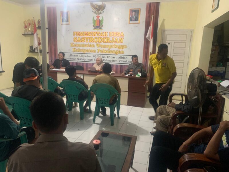 Foto : ketika mediasi kekeluargaan di Kantor Kepala Desa Sastrodirjan juga tidak menghasilkan kesepakatan. 22/01/2026