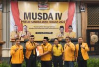 Foto : Ketika KRH Dr. Drs. H. Hono Sejati Pradoto Jatinangoro, SH, MHum