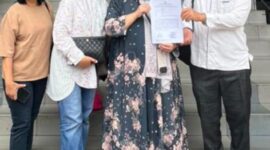 Ketika korban Seusai melaporkan ke Polda metro jaya Di Dampingi Kuasa hukum John L Sitomorang SH MH 