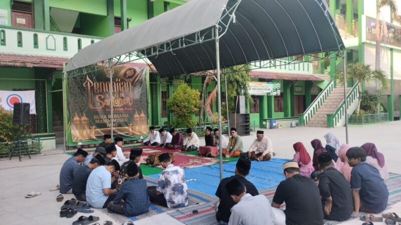 Foto : Kegiatan Inisiatif Mandamusku Jalin Silaturahmi dan Tanamkan Kepedulian Sosial

 