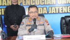 Foto : Kabid Humas Kombes Pol. Artanto bersama Direktur Reskrimsus Kombes Pol. Djoko Julianto.