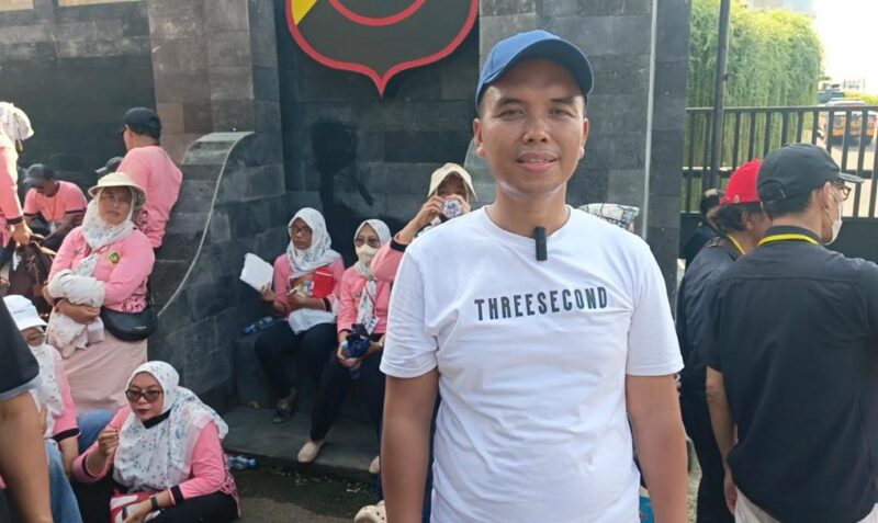 Foto : Ketika Heru Prasetya SH, Memberikan Keterangan kepada Awak Media Rabo 1 April 2026