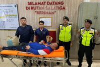 Foto: Pegawai Rutan (Belakang Kiri), Polri (Belakang Kanan) dan WBP (Depan)