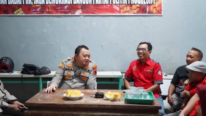Foto: Kapolrestabes Semarang dan Ketua KASBI