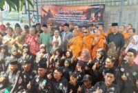 Foto: Bhikkhu Thudong Bersama Jajaran Pemerintah Kota Semarang, Jajaran Polri, TNI, Pagar Nusa dan Tokoh Masyarakat