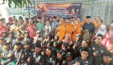 Foto: Bhikkhu Thudong Bersama Jajaran Pemerintah Kota Semarang, Jajaran Polri, TNI, Pagar Nusa dan Tokoh Masyarakat