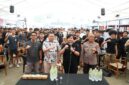 Foto: Kapolrestabes Semarang bersama dengan Panitia dan Peserta E-Sport Cup