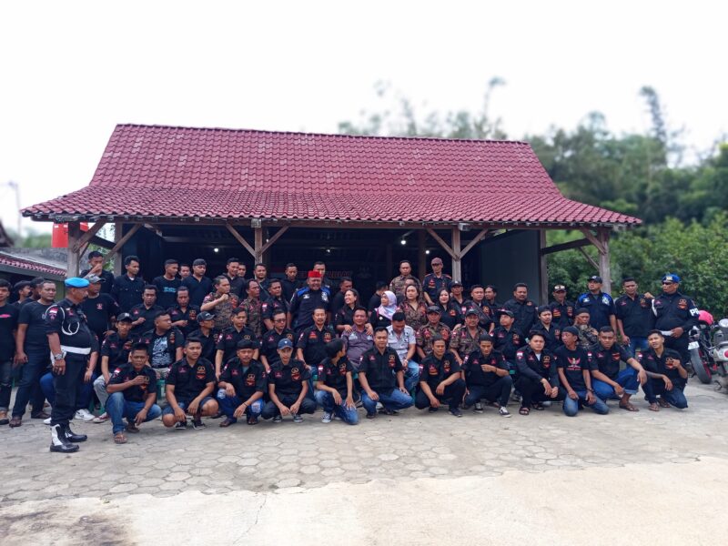 Foto : Jajaran Angkot Grub Jaya kabupaten Blora