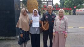 Foto :Sejumlah nasabah Koperasi Jaya Eka Sakti telah resmi melapor ke Polres Salatiga. Selasa 19/Mei/2026