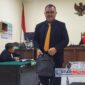 Foto : ahli ketenagakerjaan ternama, Dr. Drs. H. Hono Sejati, S.H., M.Hum, Setelah keahliannya dalam sidan 

memberikan keterangan
