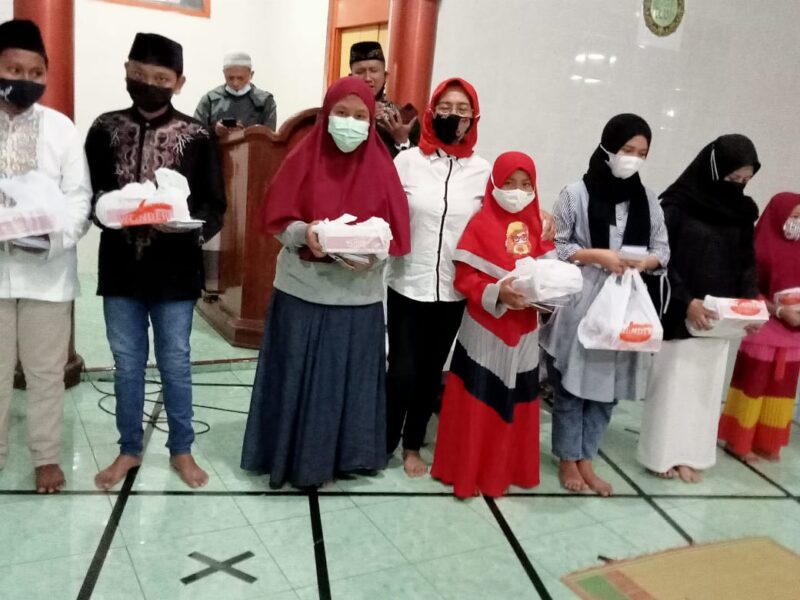 Foto: Anak Yatim Piatu dan Para Janda di Salatiga