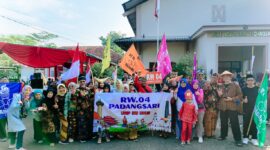 Foto: Warga RW 04 Kel. Padangsari, Peserta Karnaval HUT Kota Semarang ke- 479