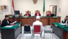 Foto: Sidang PT. Universal Indo Perdana