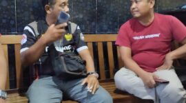 Foto: Investigasi Awak Media bersama kepolisian atas dugaan tempat Perjudian Sabung Ayam