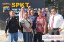 Foto : ke Empat orang tua santri beserta anaknya yang mendatangi polres DEMAK Pada. Kamis 11 Juni 2026. Di Dampingi Tim Kuasa Hukumnya