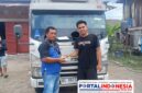 Foto: Gambaran Transaksi Jual Beli Mobil Truck